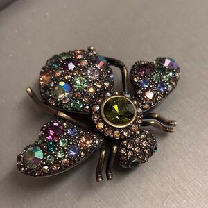 authentic signed Joan Rivers brass tone multi jeweled crystal bee pin brooch